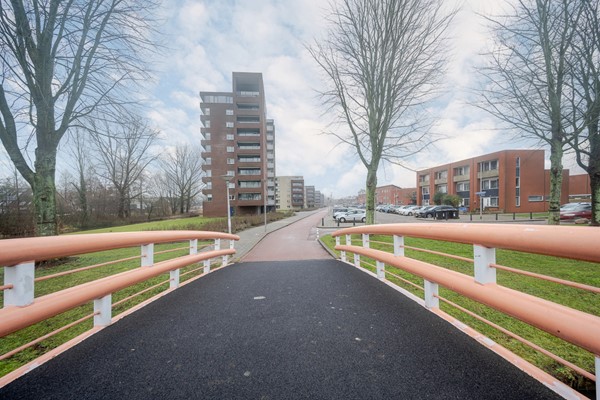 Medium property photo - Lokkertsemolenweg 48, 3194 WC Hoogvliet Rotterdam